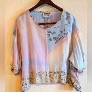 Beautiful ANTIK BoHo Flowy Top. Short Bubble Sleeve. Asymmetrical.